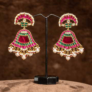 Liverook Shining Diva Women Chandelier Earrings