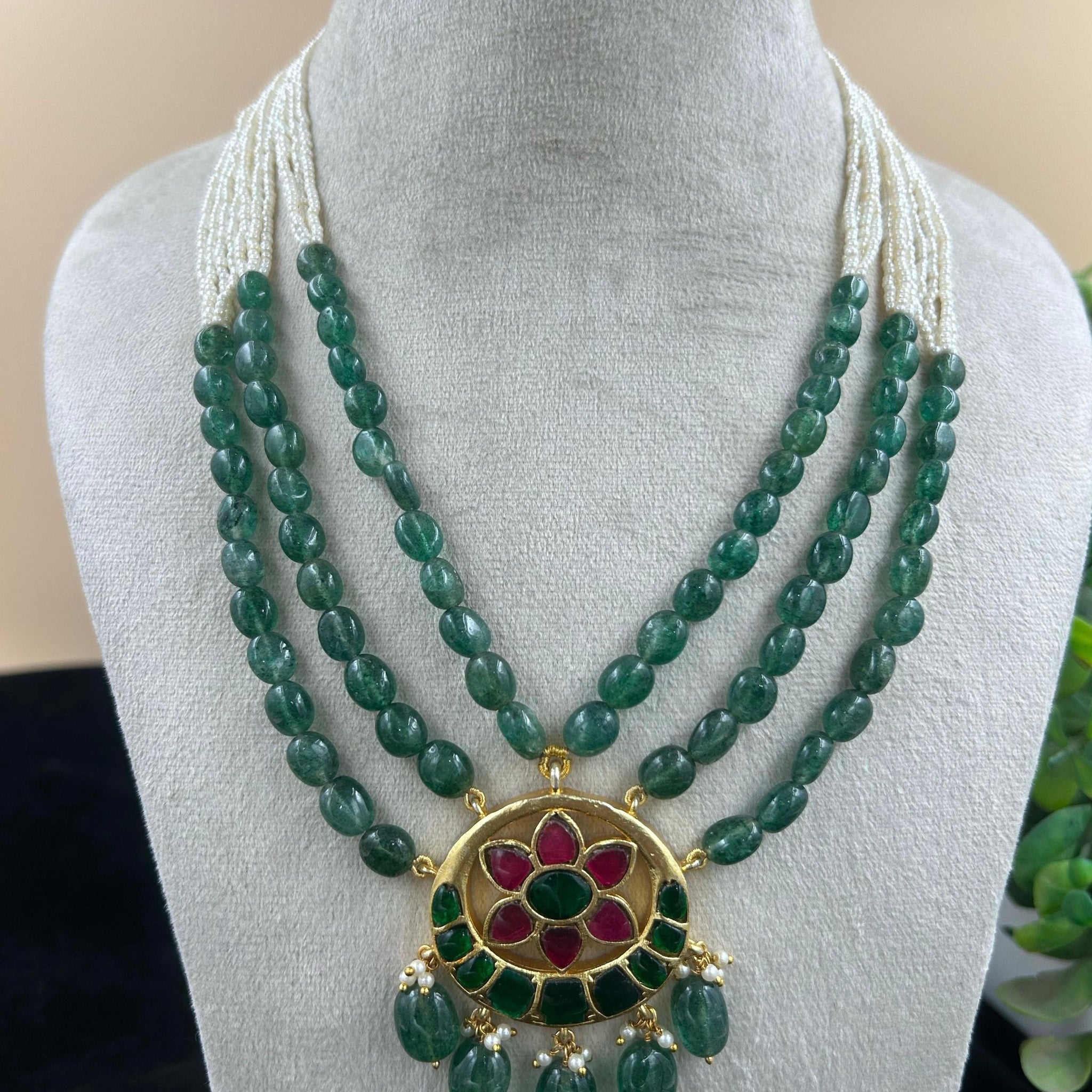 Triple Beads Tika Necklace Set
