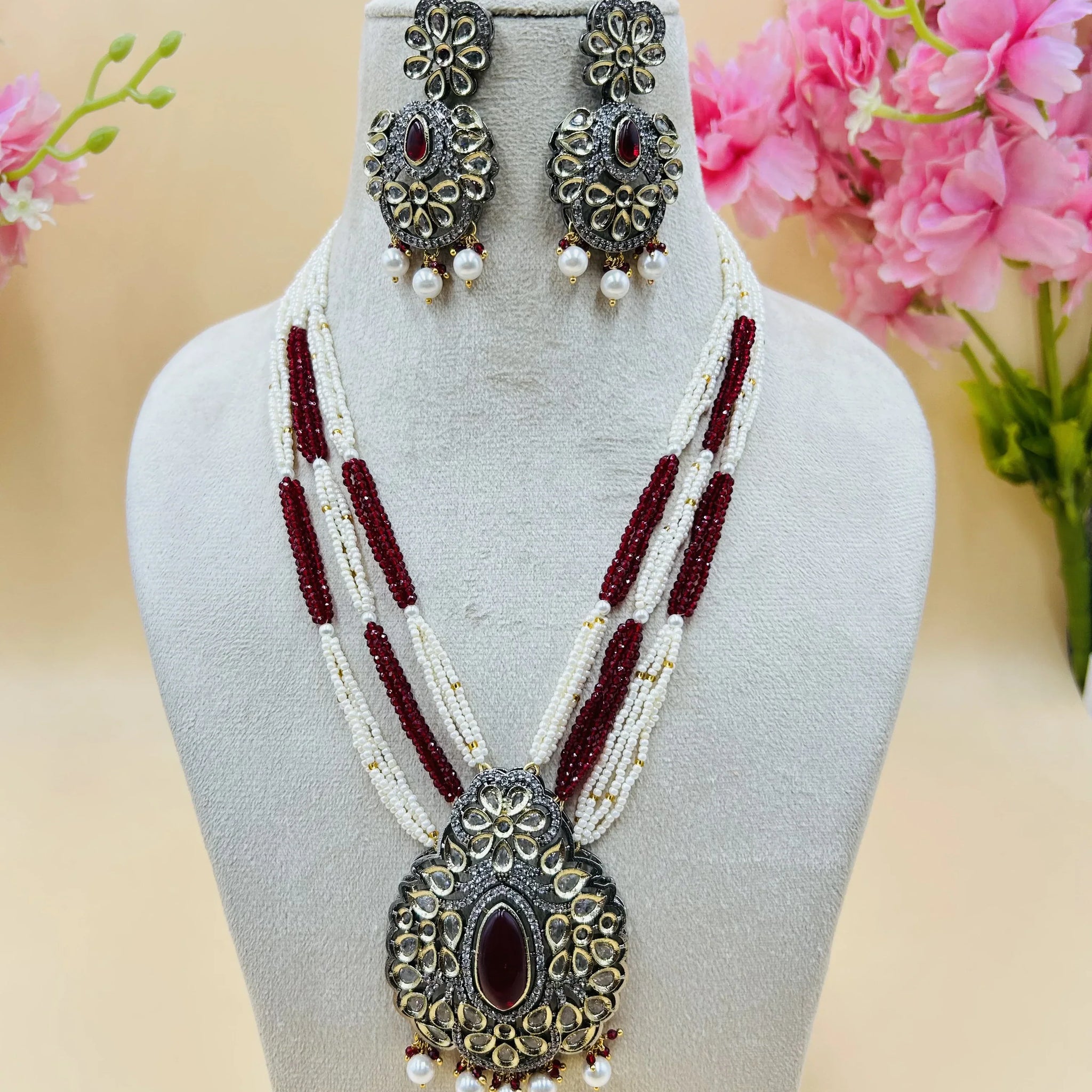 Jadau Kundan Necklase Set (Beads)
