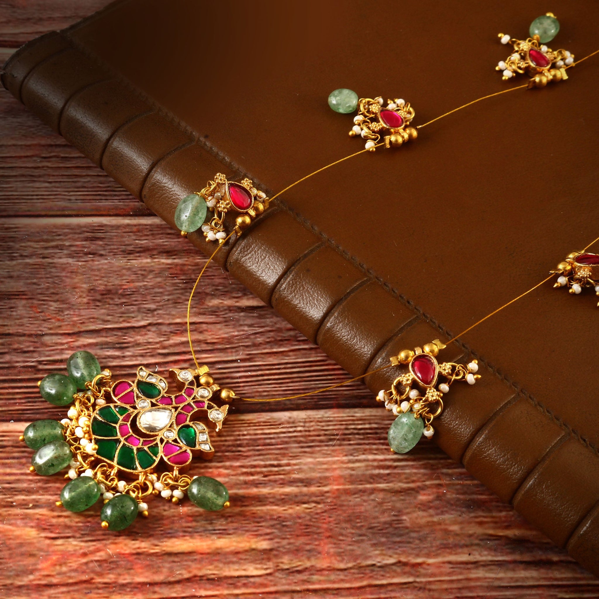 Jadau Kundan Necklace Single Chain