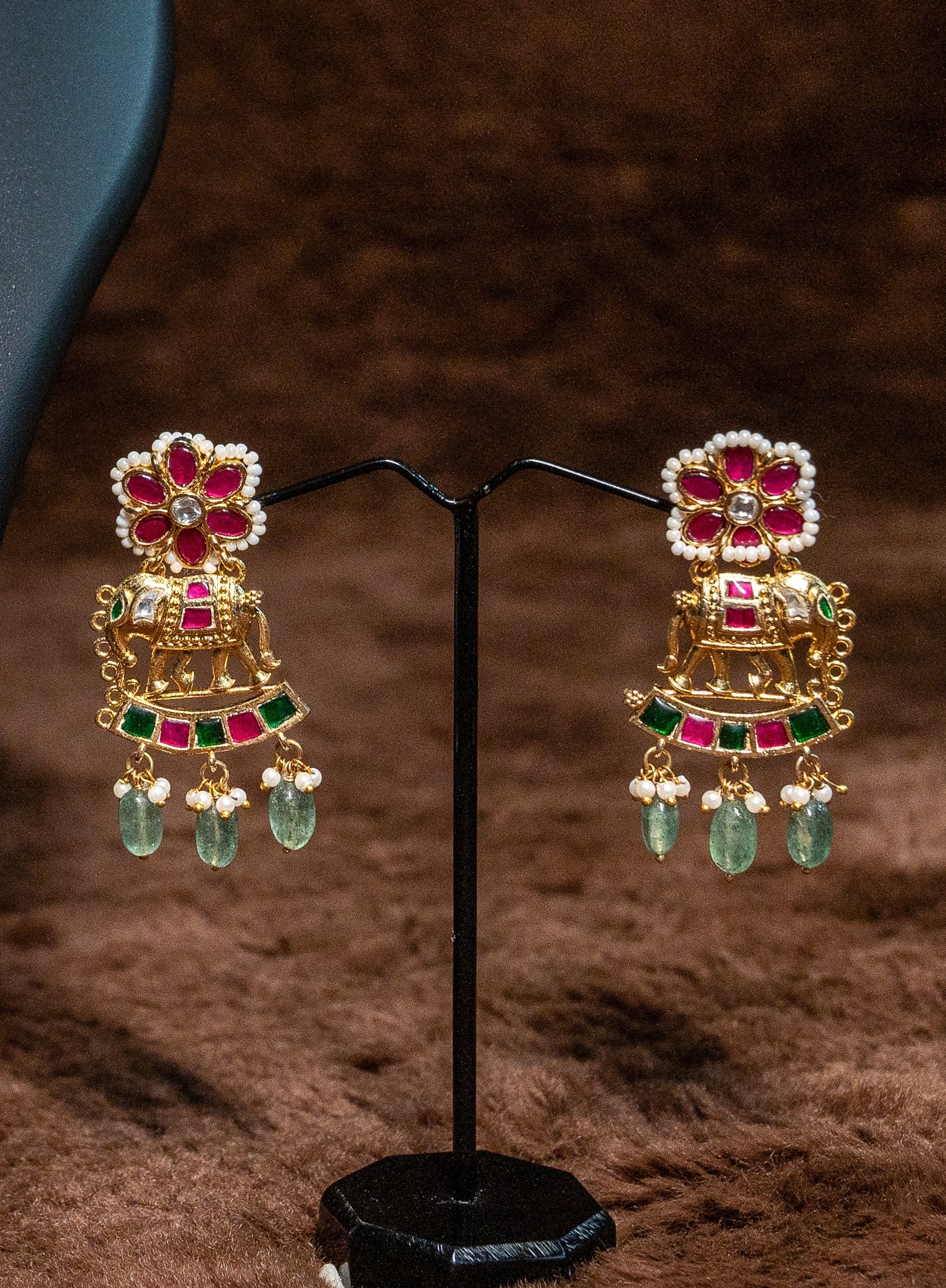 Jewel Plalace Trendy Gold Plated Heavy Pearls kemps Necklace set