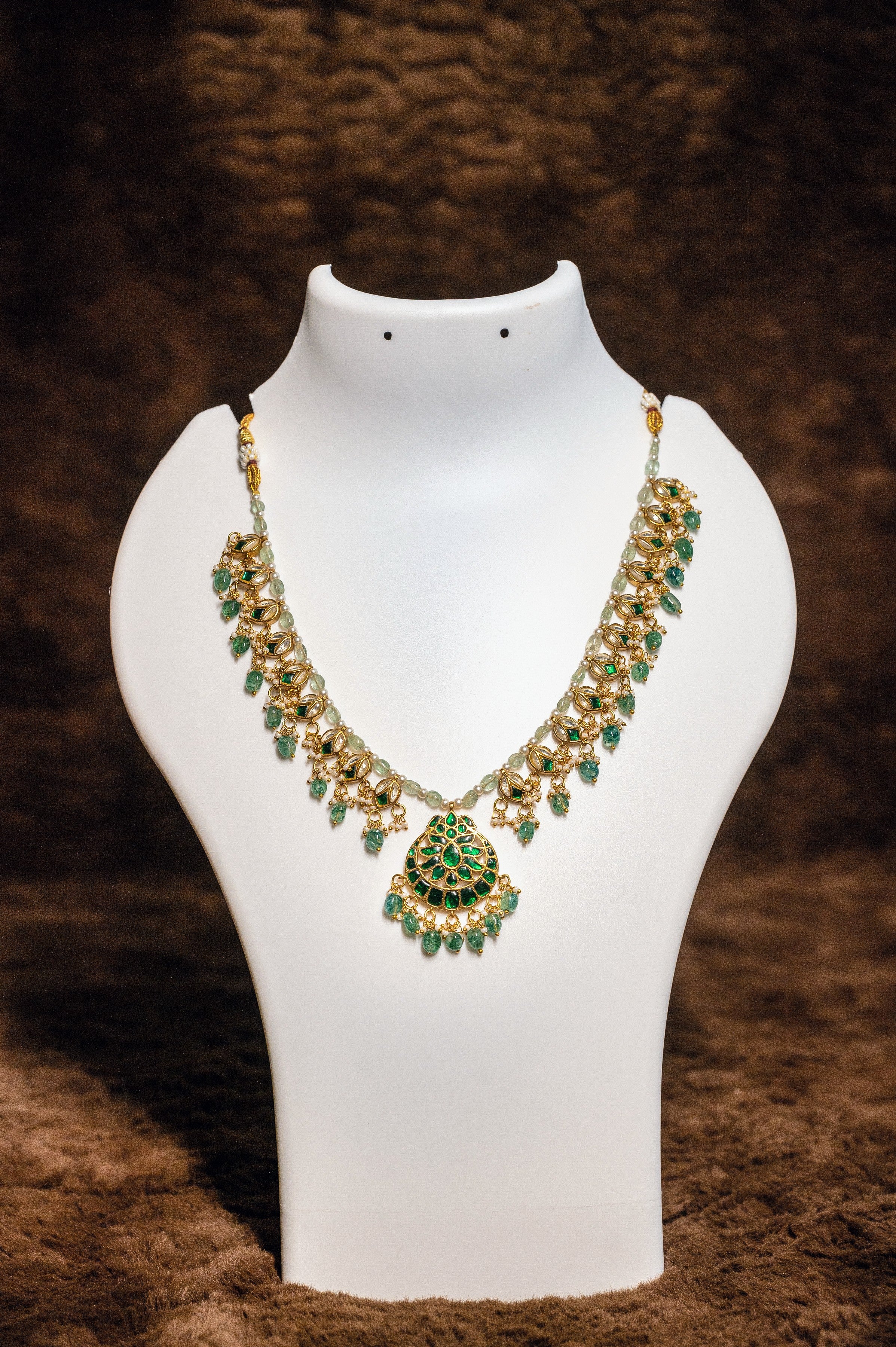 Jadau Kundan Necklace Set