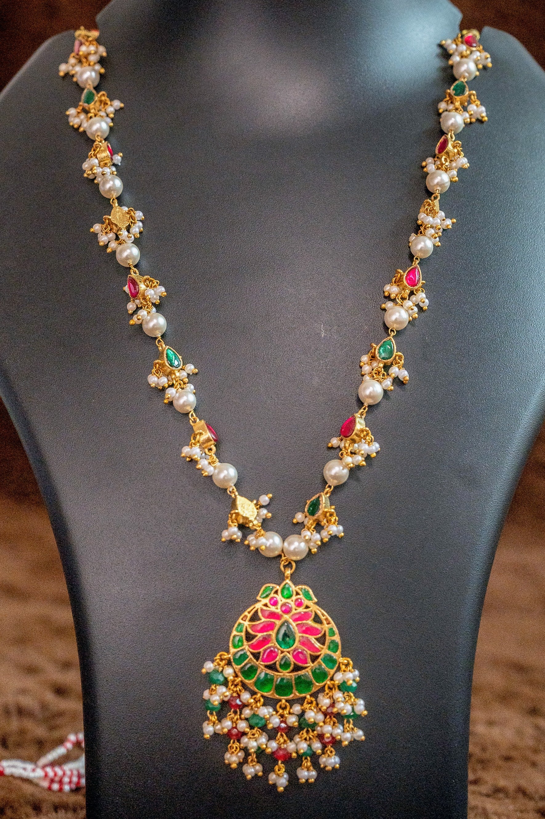 Moon Sun Pattern Jadau Kundan Necklace