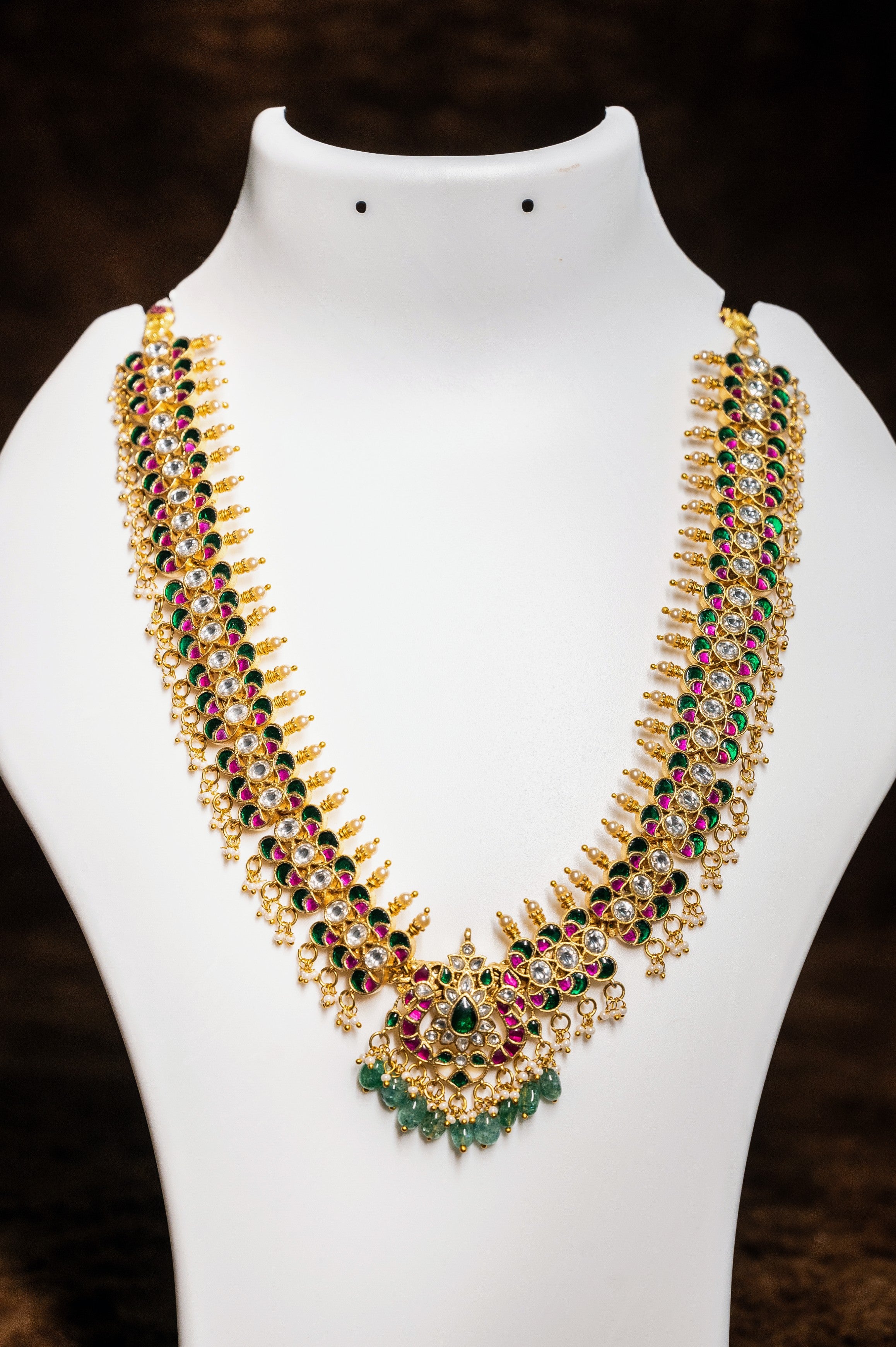 Jadau Kundan Necklace Set