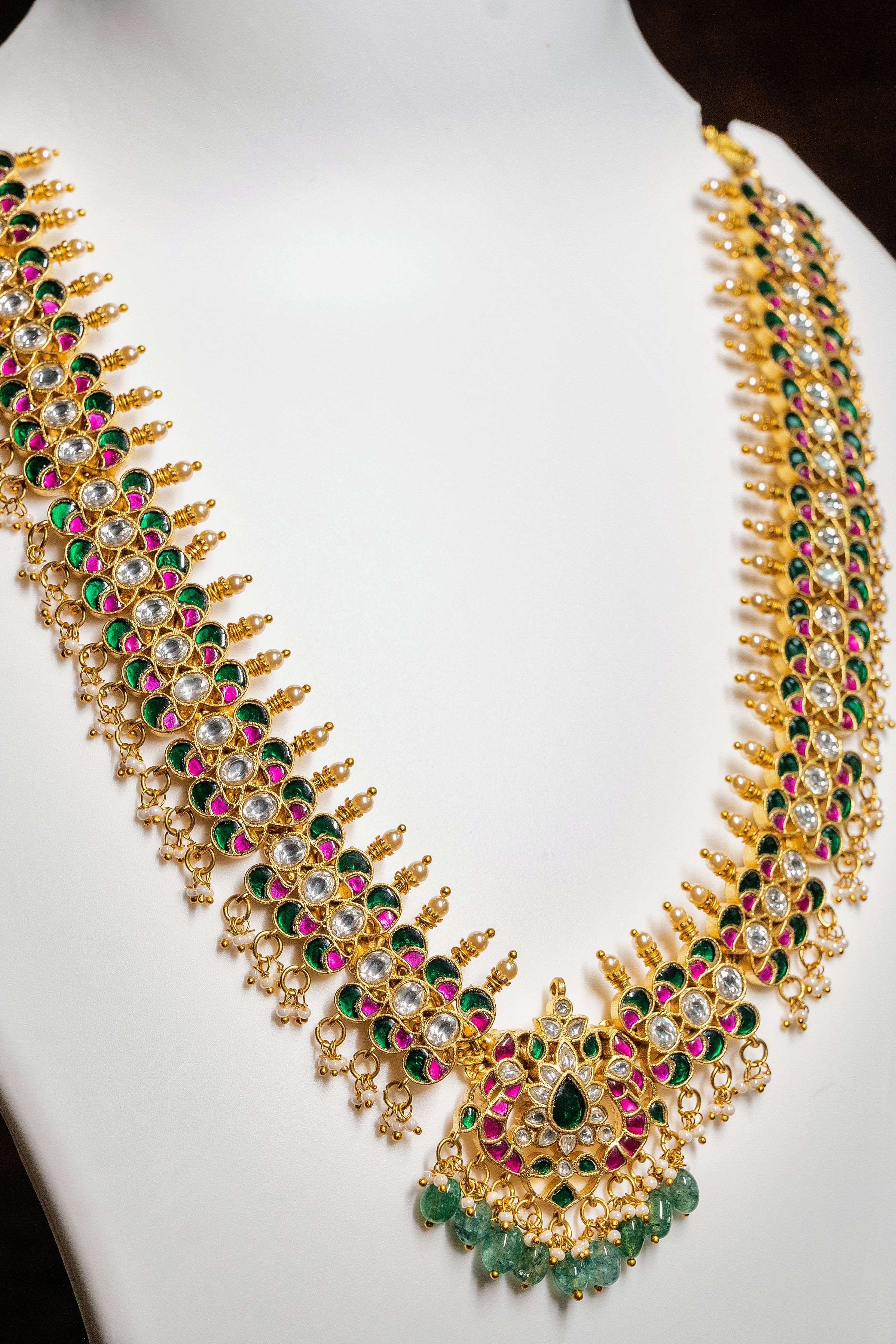 Jadau Kundan Necklace Set