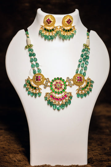 Jadau Kundan Necklace Set