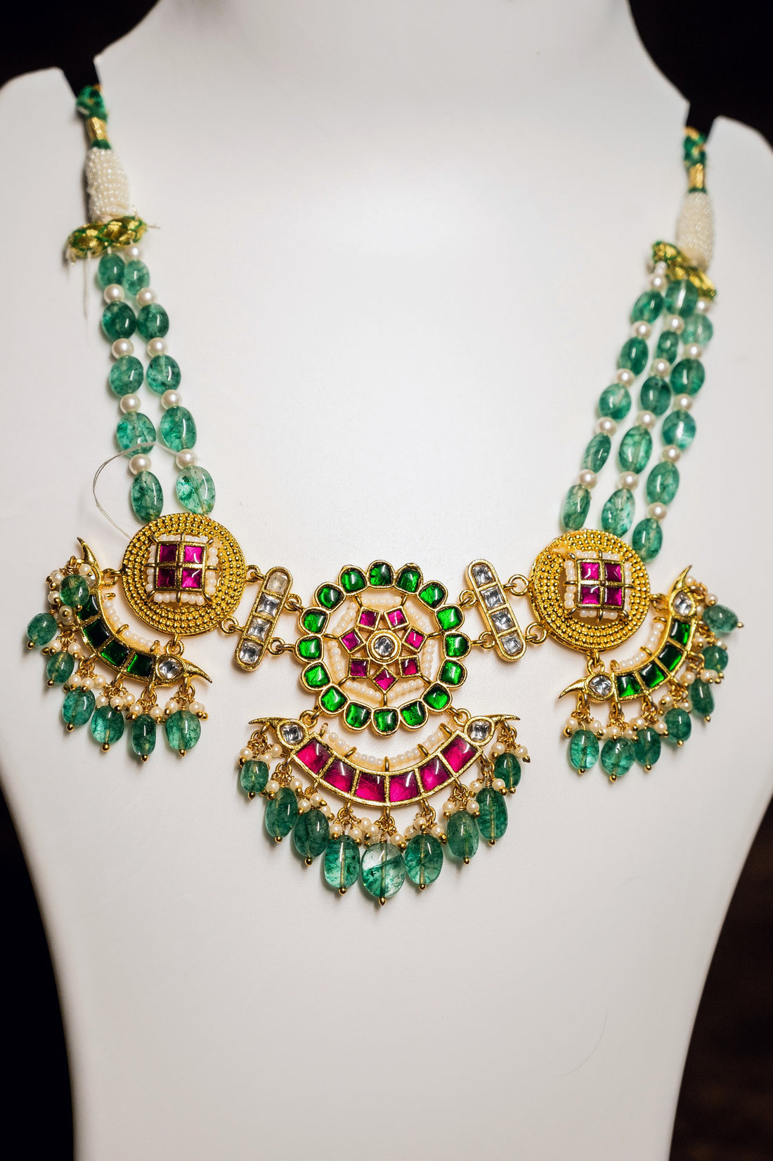Jadau Kundan Necklace Set