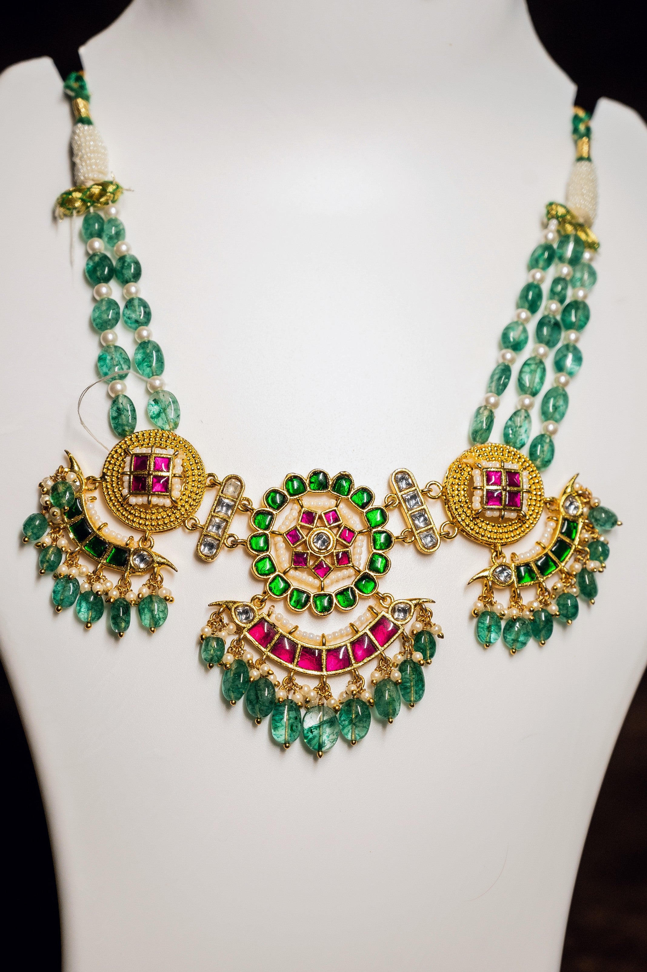 Jadau Kundan Necklace Set