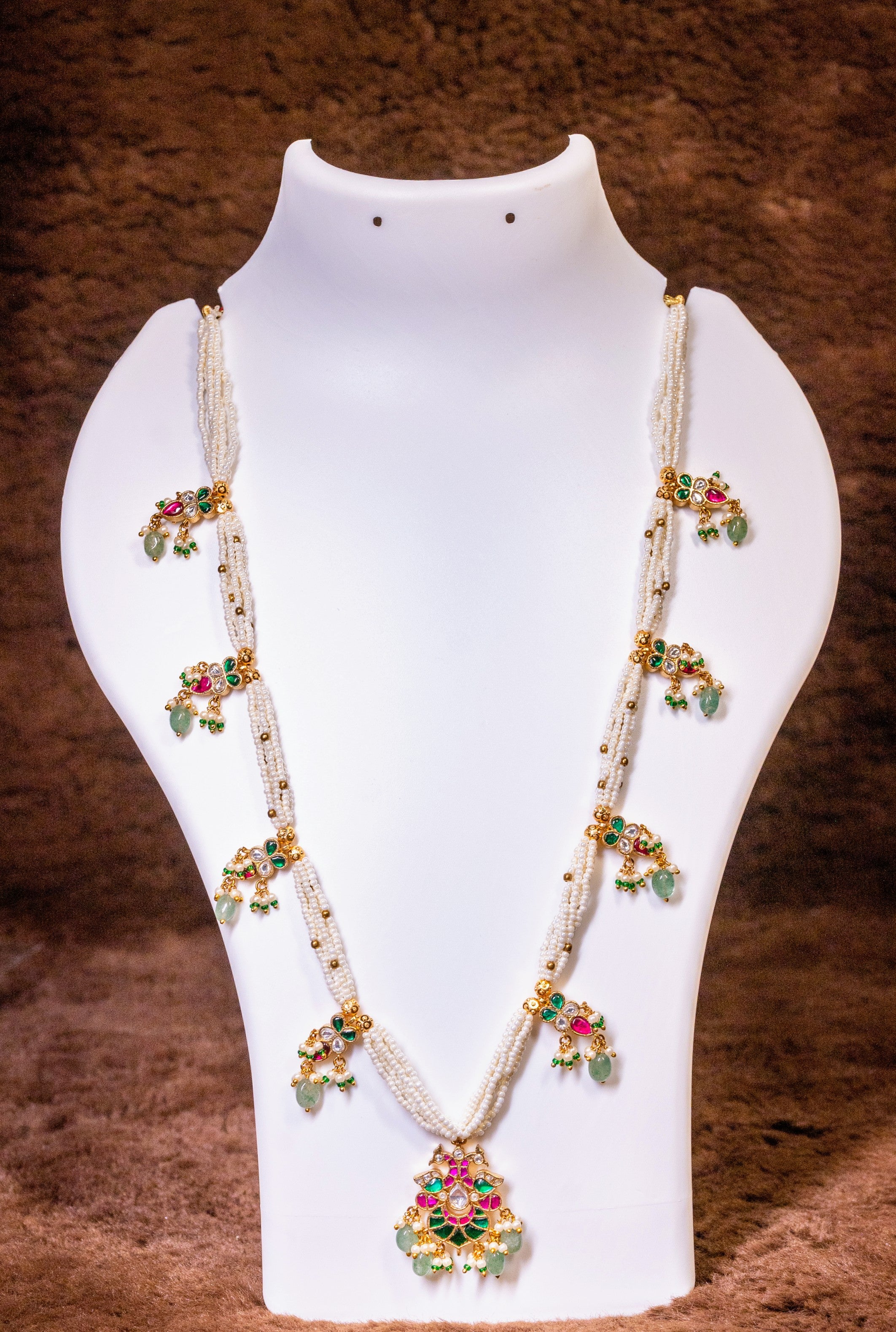 Loose Necklace Set