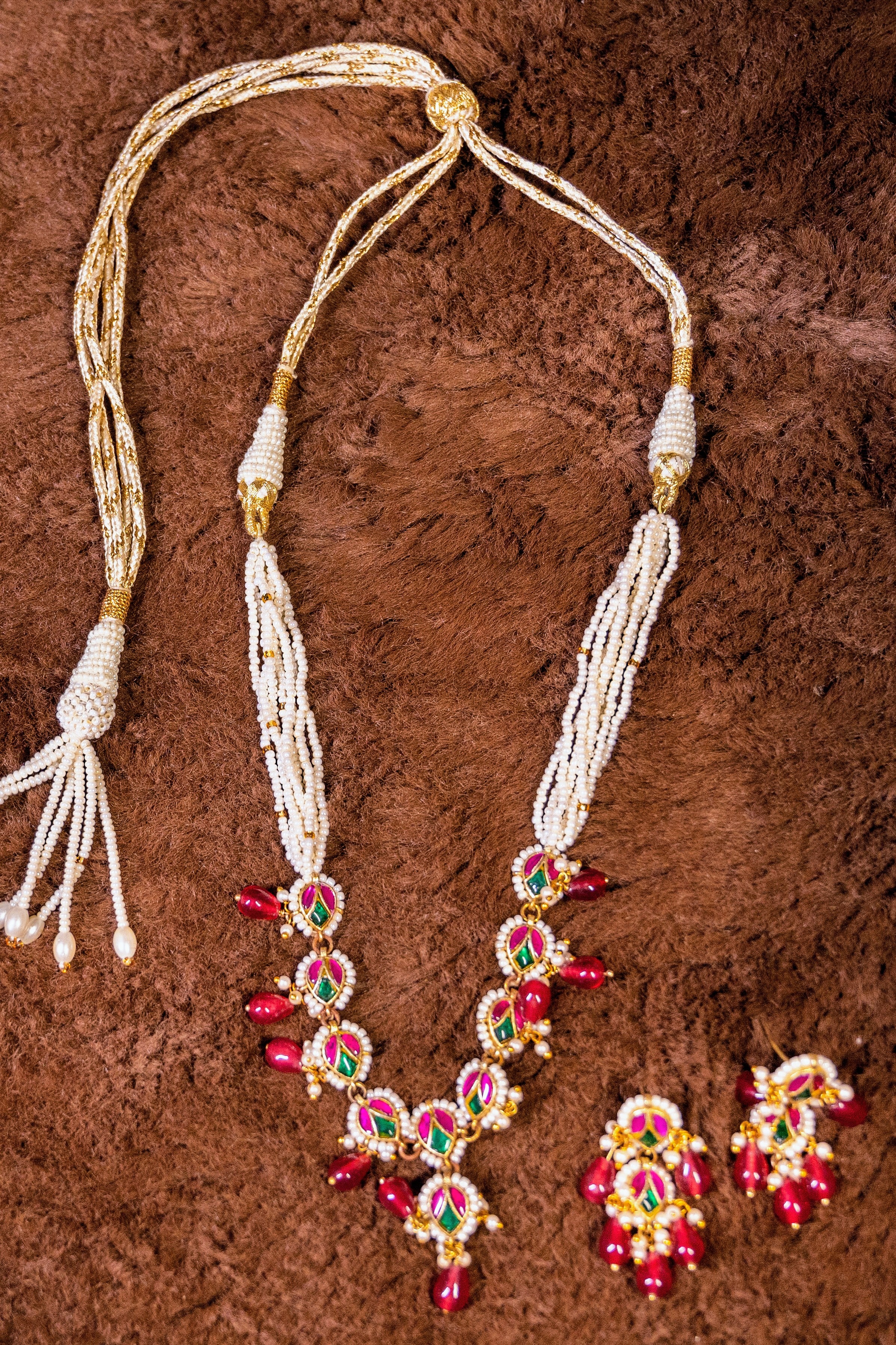 Pink Beads Jadau Kundan Necklace Set With Emerald