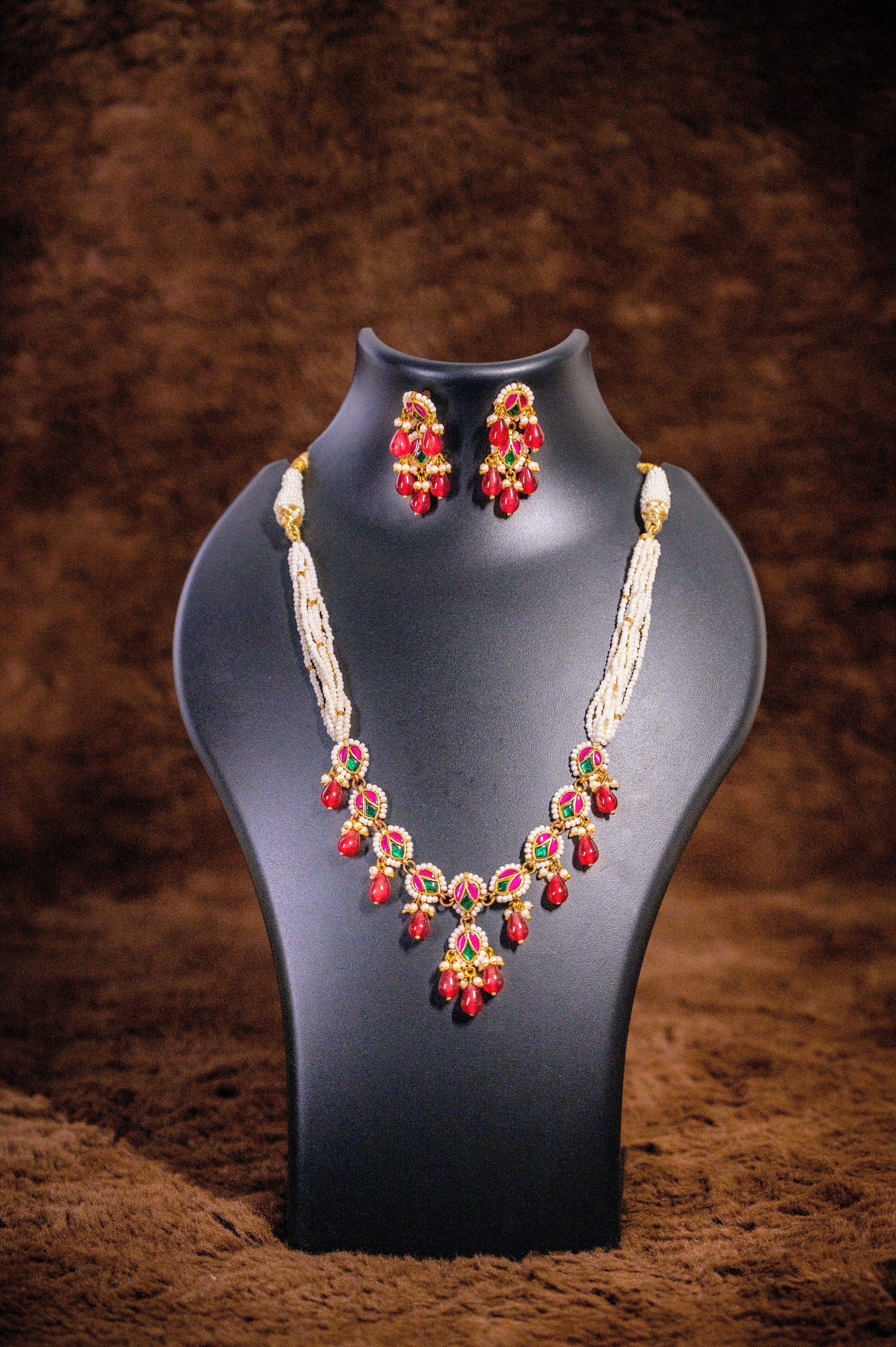 Pink Beads Jadau Kundan Necklace Set With Emerald