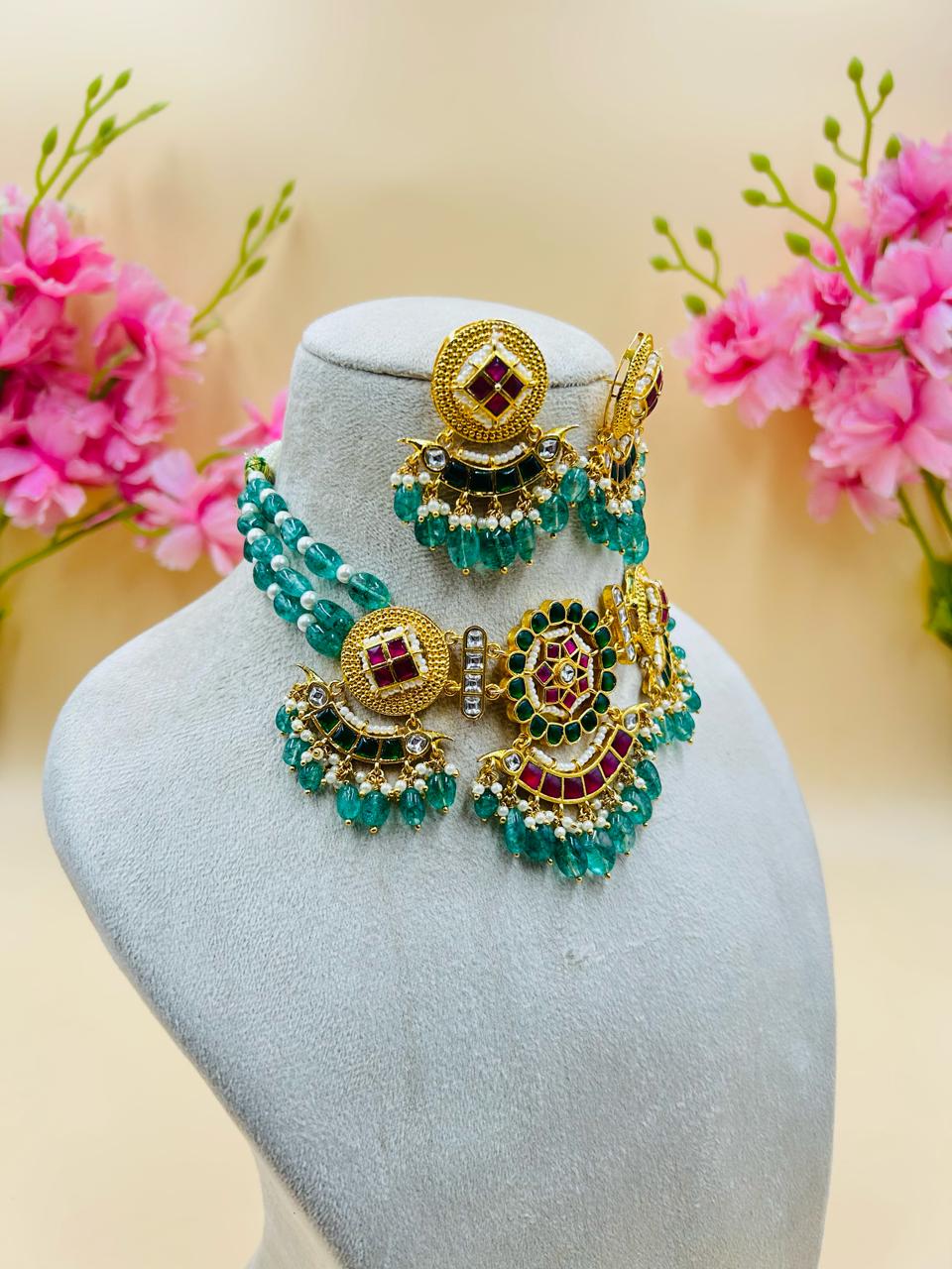Jadau Kundan Necklace Set