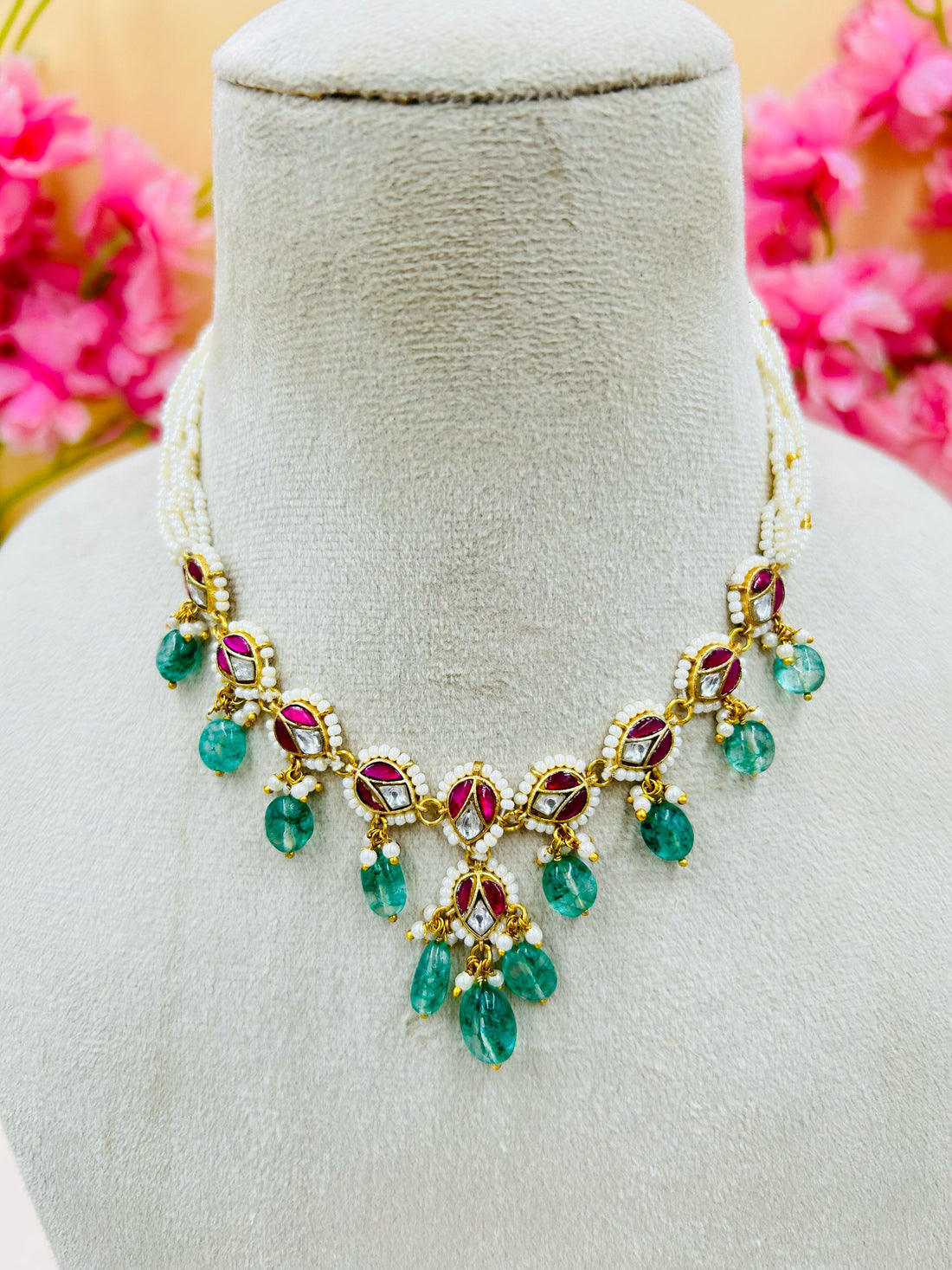Jadau Kundan Necklace Set