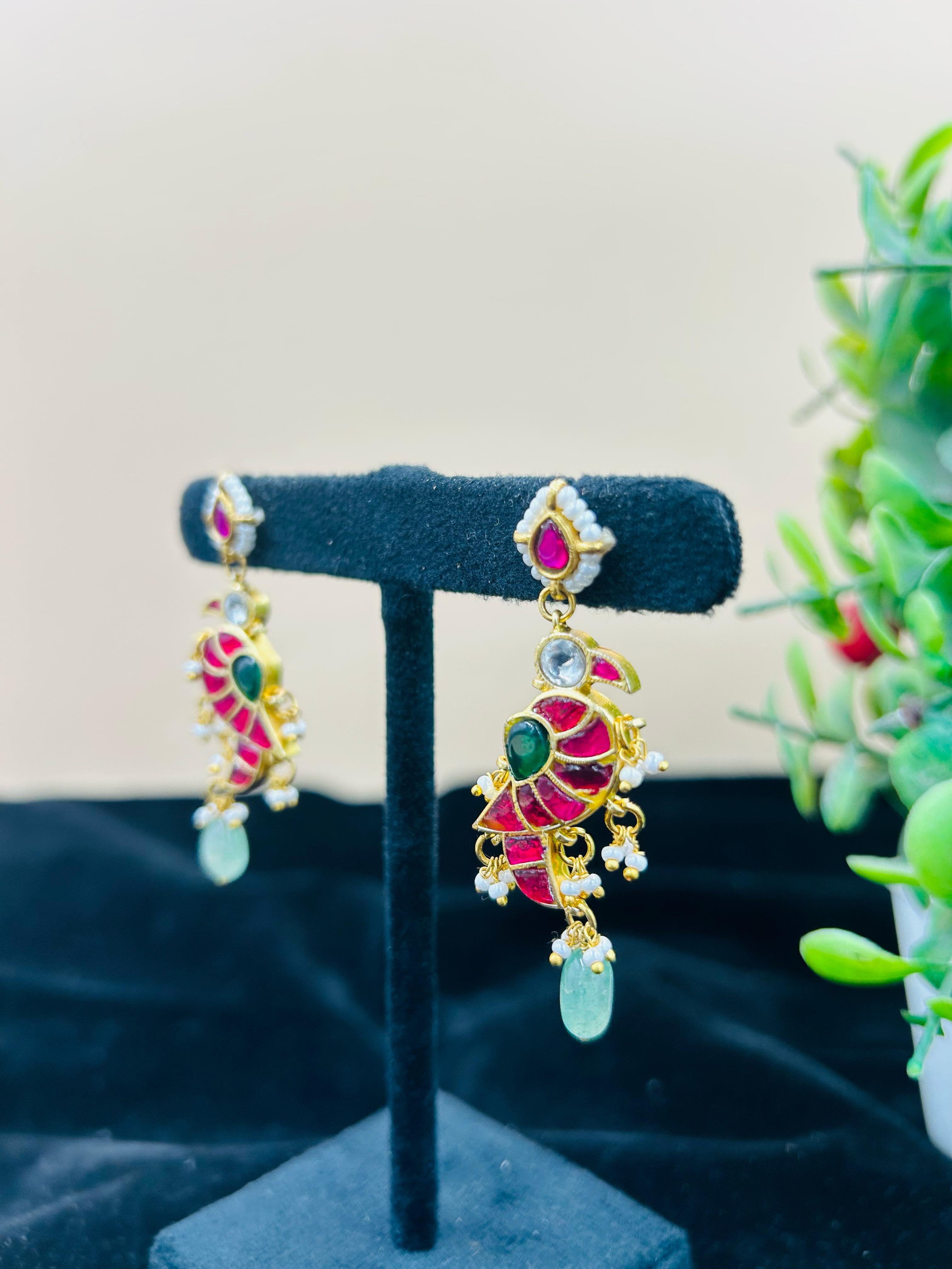 Mayur Jhumki